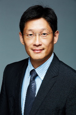 Dr. Tong-Young Lee